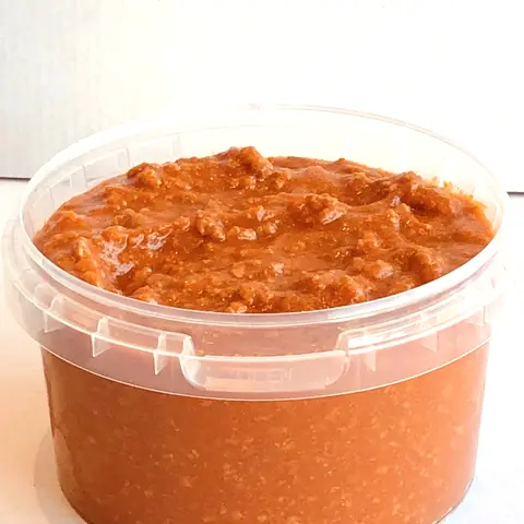Bolognese sauce in a Buono tub