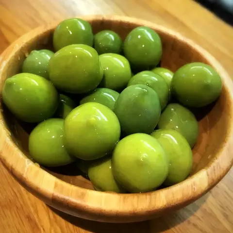 Nocellara olives